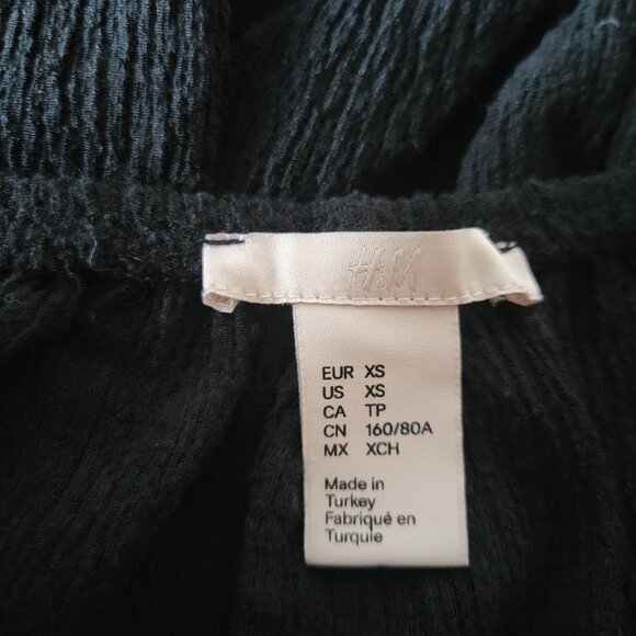 H&M Women’s XS Long Sleeve Crop Top, Black, Off-the-Shoulder Soft & Comfortable - Picture 3 of 6